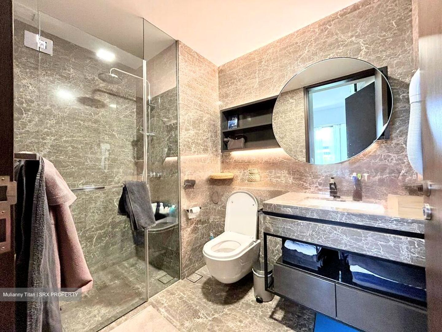 Amber 45 (D15), Apartment #460221781